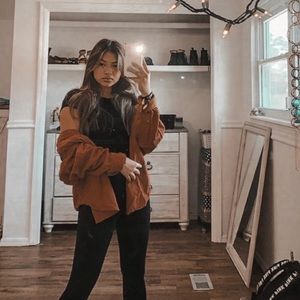 Meet your Posher, Bella